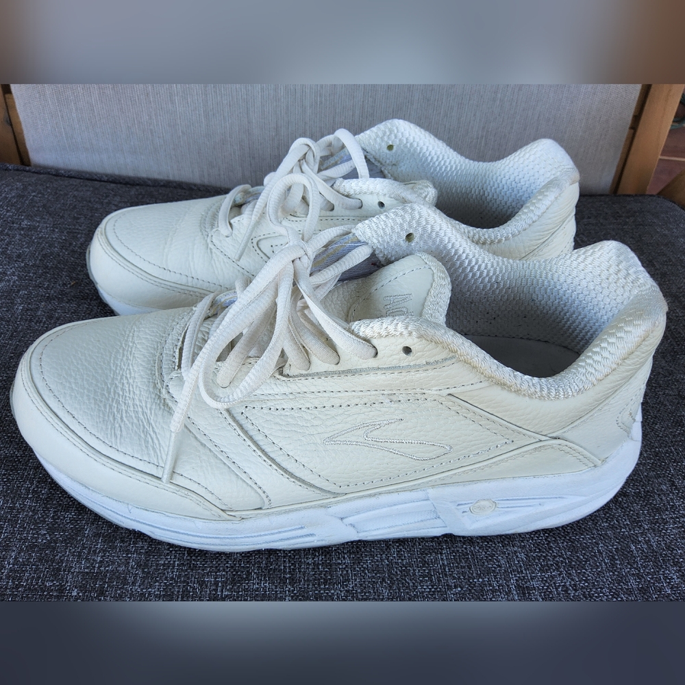 Brooks leather shoes